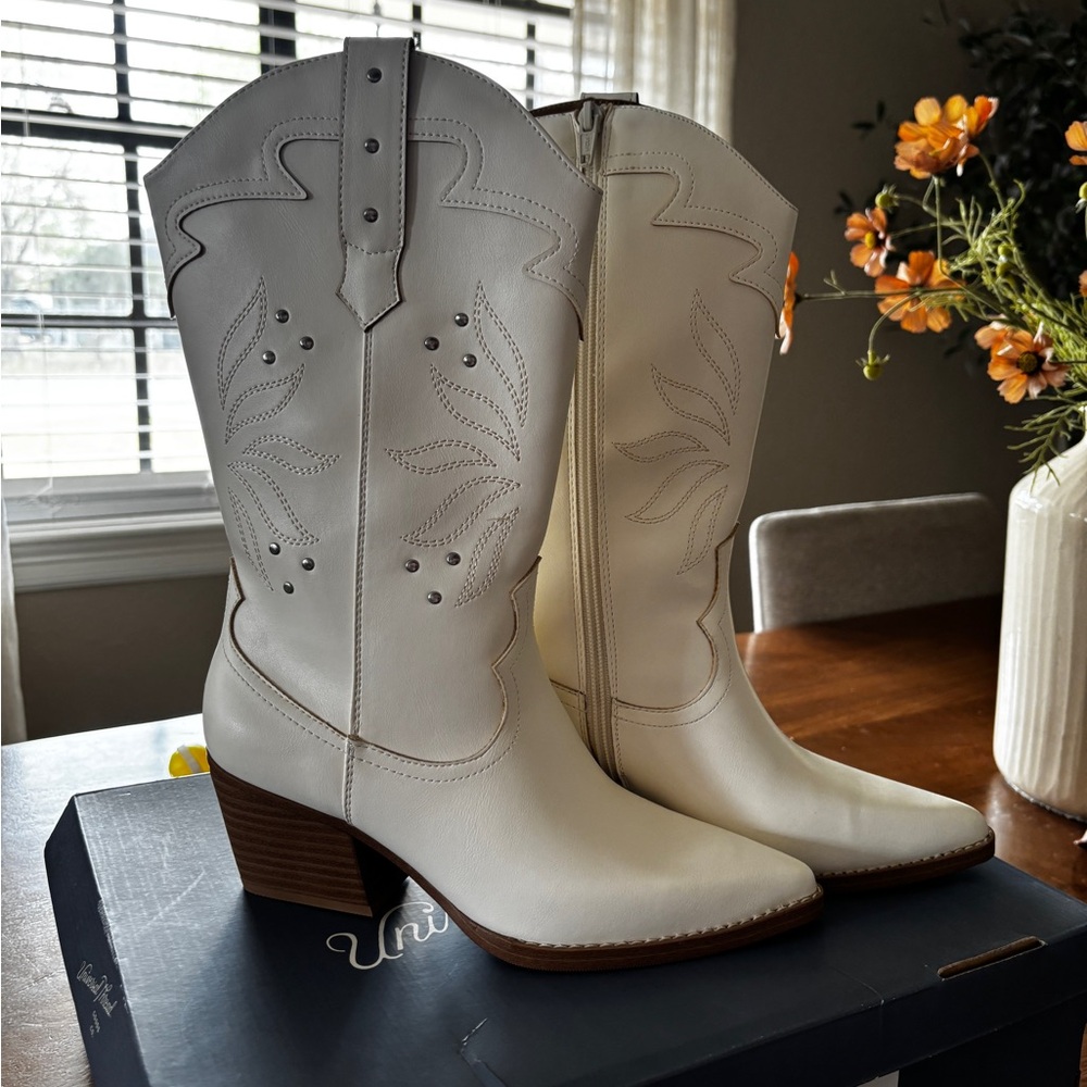 Women's White Western Boots
